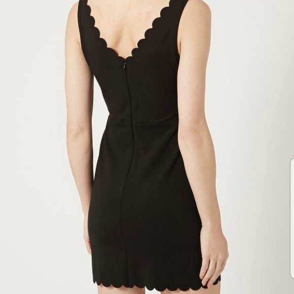 Topshop Black Scalloped Bodycon Dress - Picture 2 of 3